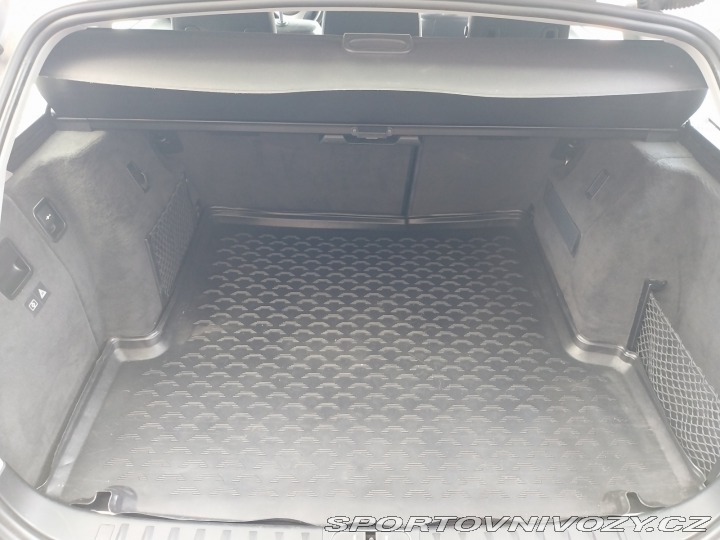 BMW 3 325 i 2005