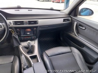 BMW 3 325 i 2005