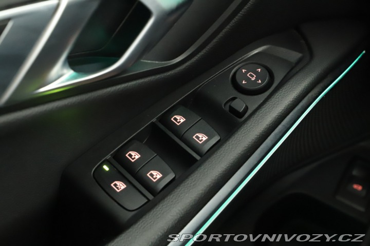 BMW 3 M Sport 330 i xDrive 2021