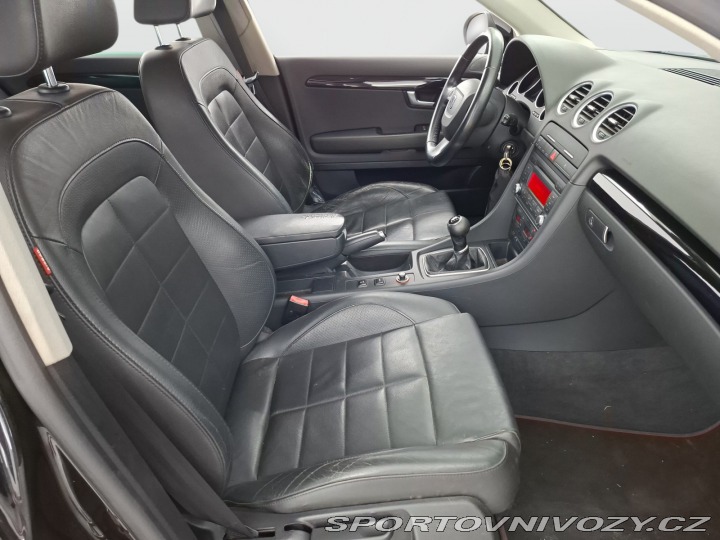 Seat Ostatní modely Exeo 2.0 TSI 2011