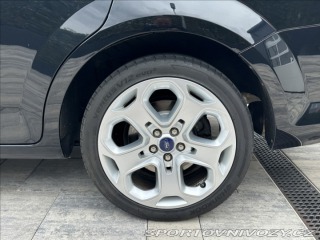 Ford Ostatní modely Mondeo 2,3 160PS  Titanium A/T 2009