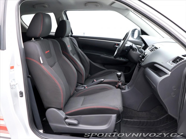 Suzuki Swift Sport 1,6 VVT 100kW Sport CZ 2012