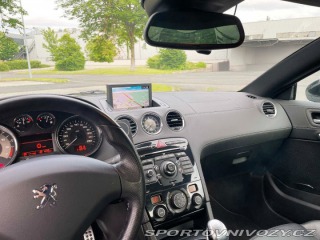 Peugeot RCZ 1,6   200 THP • 2011 • ma 2010