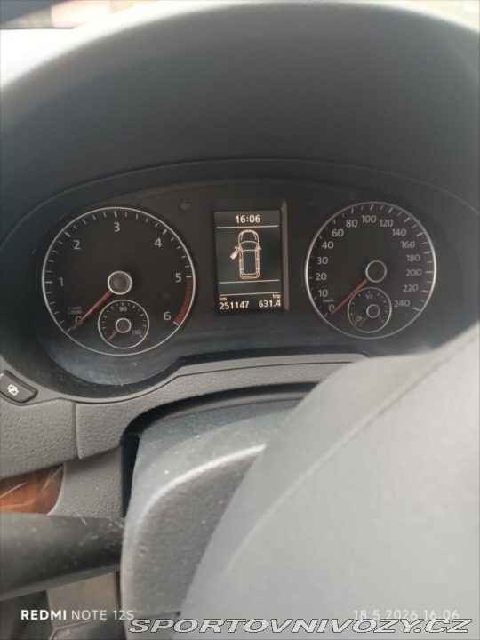 Volkswagen Ostatní modely Sharan 2,0 TDi DSG HIGHLINE 2012