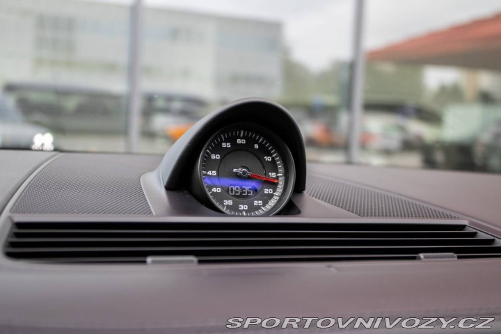 Porsche Panamera Turbo 4x4 / 404kW / A8 / 2017