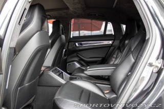 Porsche Panamera Turbo 4x4 / 404kW / A8 / 2017