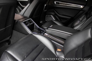 Porsche Panamera Turbo 4x4 / 404kW / A8 / 2017