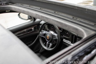 Porsche Panamera Turbo 4x4 / 404kW / A8 / 2017