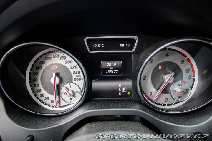 Mercedes-Benz CLA Shooting Brake 220 CDI A 2015