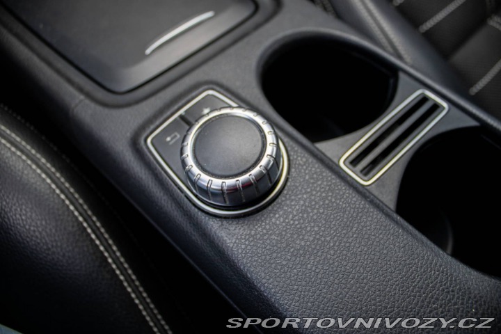 Mercedes-Benz CLA Shooting Brake 220 CDI A 2015