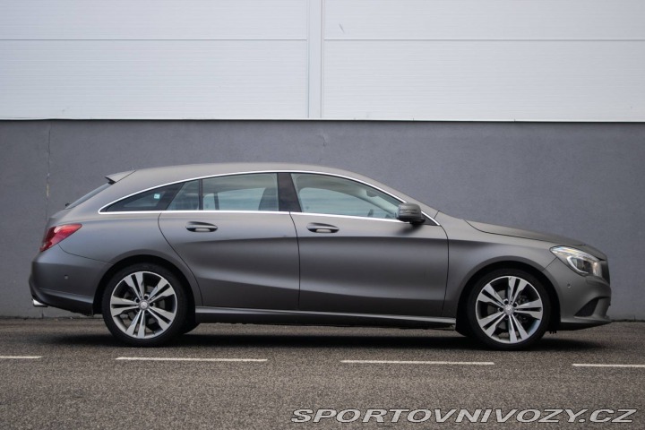 Mercedes-Benz CLA Shooting Brake 220 CDI A 2015