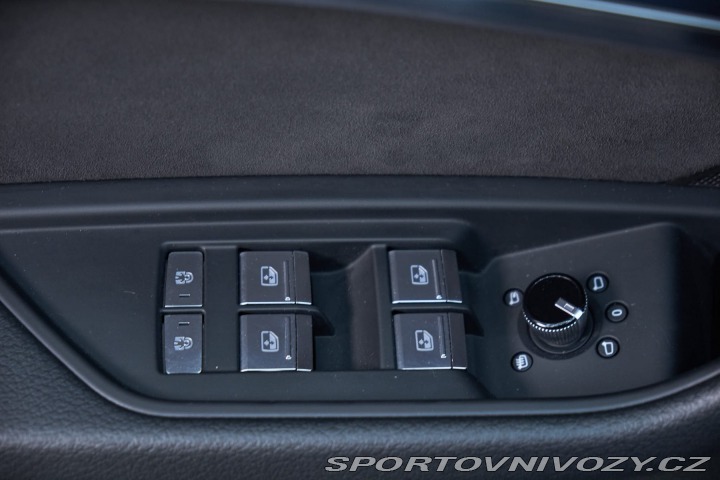 Audi Ostatní modely E-tron 2020