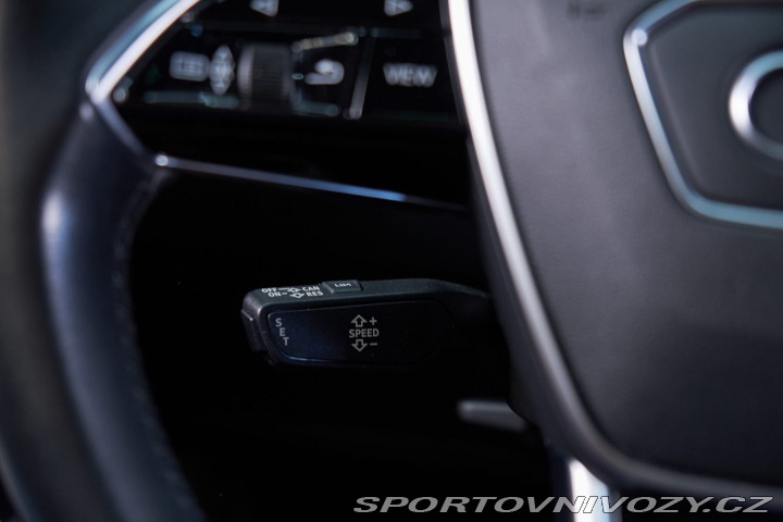 Audi Ostatní modely E-tron 2020