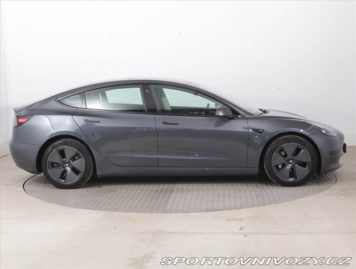 Tesla Model 3 Standard Range LFP, SoH 9 2022