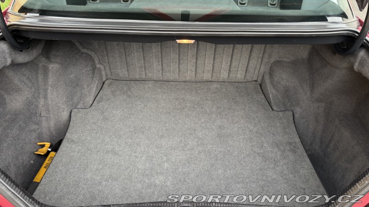 Mercedes-Benz E 1994