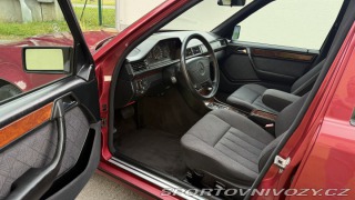 Mercedes-Benz E 1994