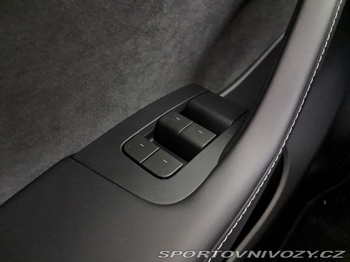 Tesla Model Y RWD LFP 60kWh 2023