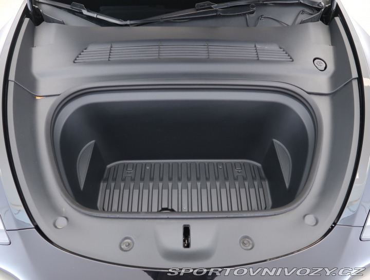 Tesla Model Y Long Range AWD 79kWh 2023