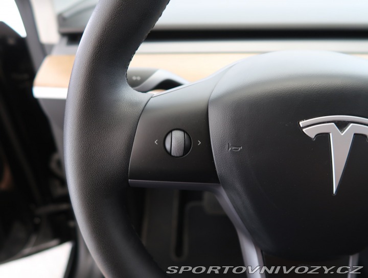 Tesla Model Y Long Range AWD 79kWh 2023