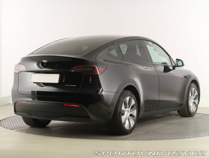 Tesla Model Y Long Range AWD 79kWh 2023