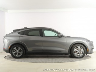 Ford Mustang Mach-E Standard Range RW 2021