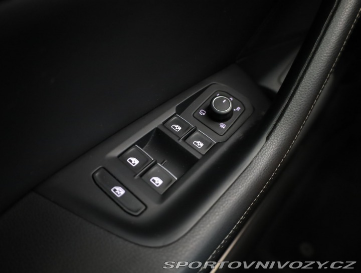 Volkswagen Ostatní modely Passat R-Line 2.0 BiTDI 2016