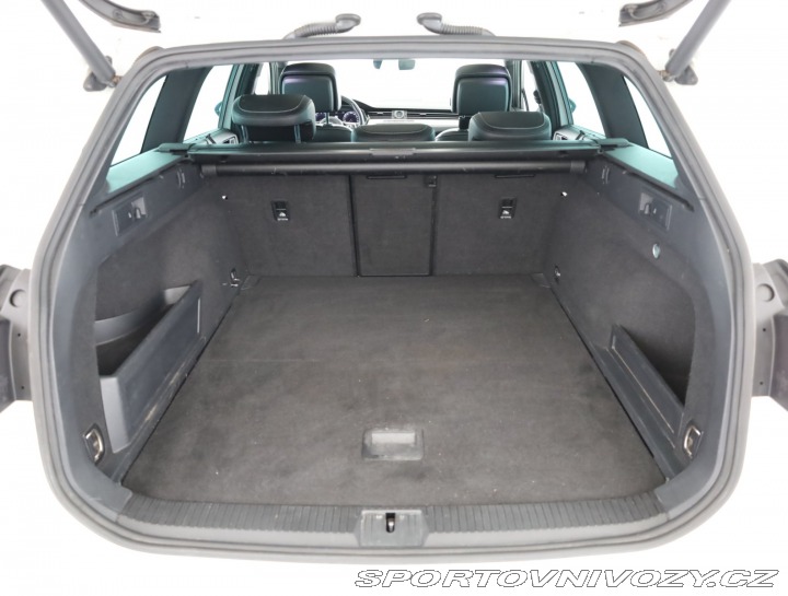 Volkswagen Ostatní modely Passat R-Line 2.0 BiTDI 2016