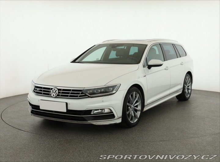 Volkswagen Ostatní modely Passat R-Line 2.0 BiTDI 2016