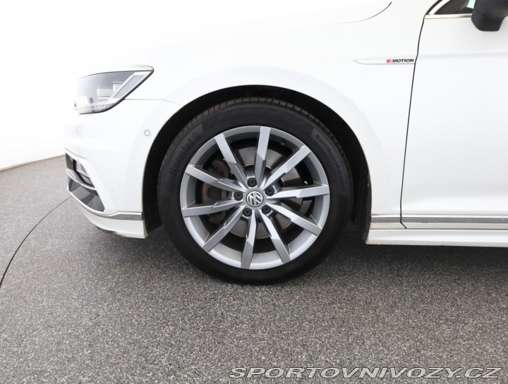Volkswagen Ostatní modely Passat R-Line 2.0 BiTDI 2016