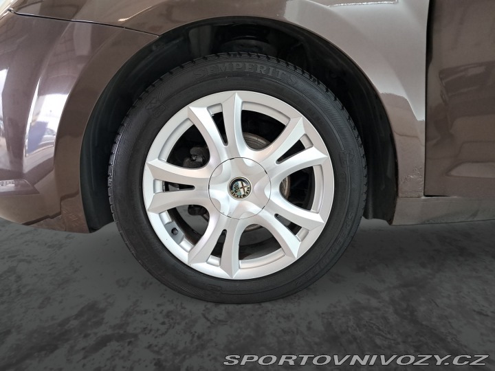 Alfa Romeo MiTo 1.4 MultiAir 2011