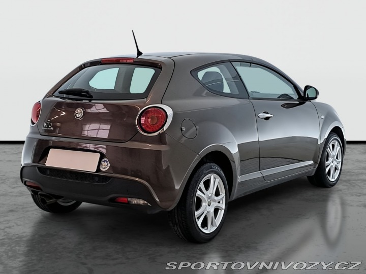 Alfa Romeo MiTo 1.4 MultiAir 2011