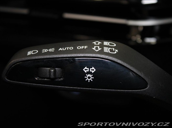 MG Ostatní modely MG4 0,0 64kWh Exclusive Akční 2025