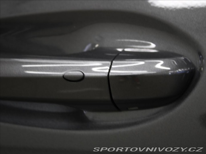 MG Ostatní modely MG4 0,0 64kWh Exclusive Akční 2025