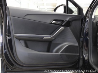 MG Ostatní modely MG4 0,0 77kWh Exclusive 30tkm 2025
