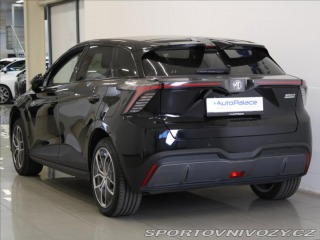 MG Ostatní modely MG4 0,0 77kWh Exclusive 30tkm 2025