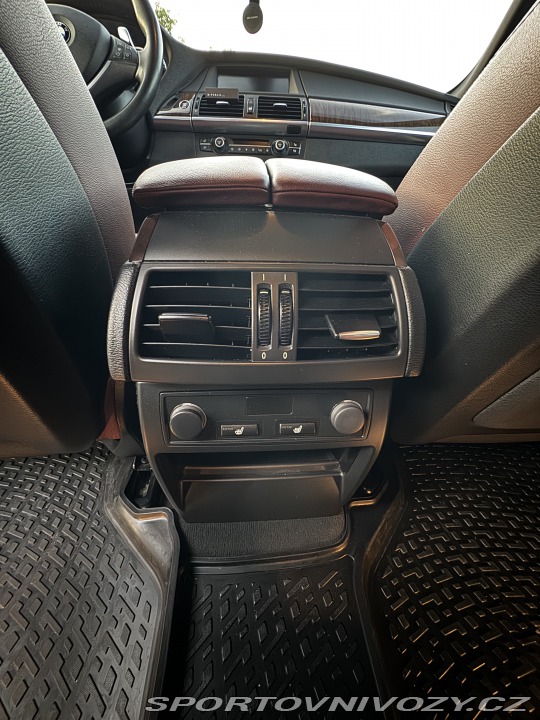 BMW X6 e71 2011