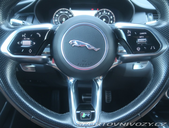 Jaguar E-Pace R-Dynamic P300e AWD 2021