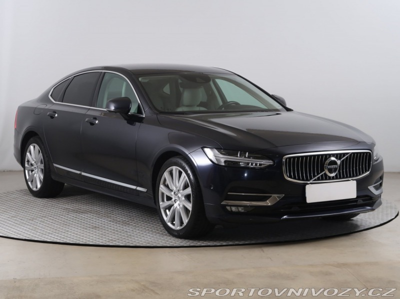 Volvo S90 D5 AWD