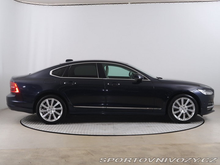 Volvo S90 D5 AWD 2018