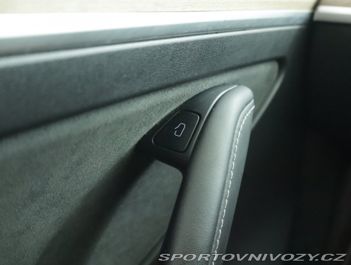Tesla Model Y Long Range AWD 79kWh 2022