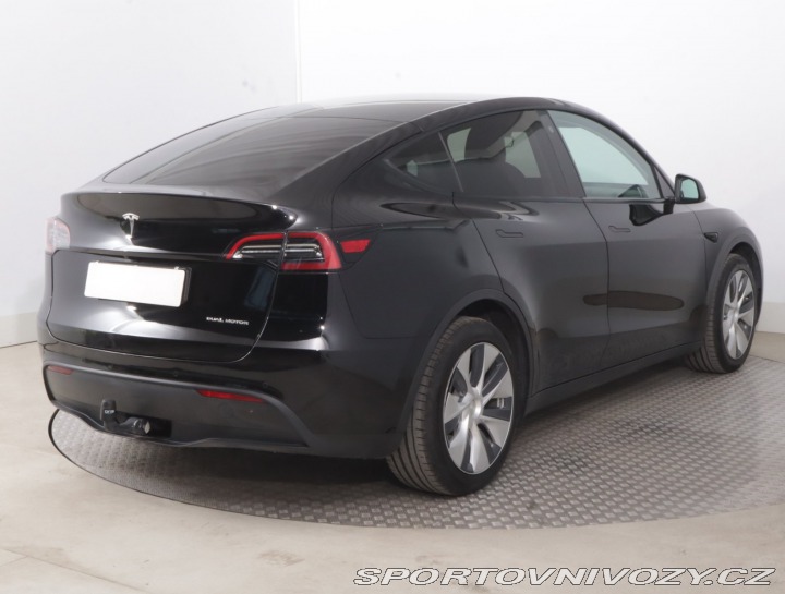 Tesla Model Y Long Range AWD 79kWh 2022