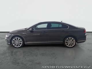 Volkswagen Ostatní modely Passat R-Line 2.0 BiTDI 2016