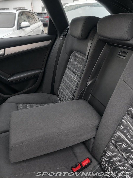 Audi A4 Avant 2,0   100 kW | NAVI 2014