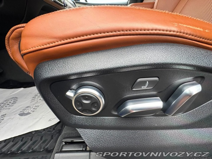 Audi Ostatní modely Q7 3,0 TDI Quattrro S-Line 1800