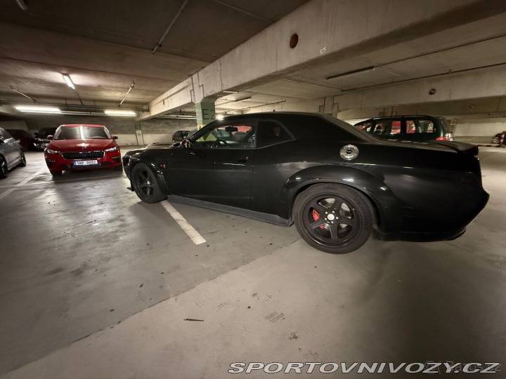 Dodge Challenger 6,4 SRT8 392 WIDEBODY 6 2011