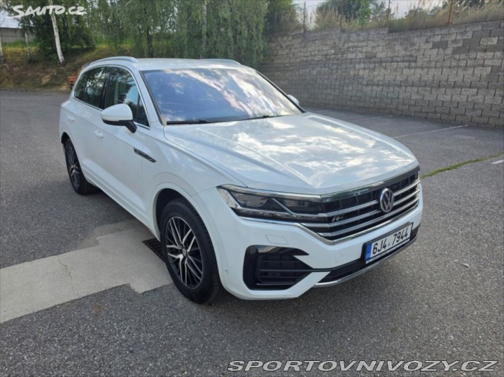 Volkswagen Ostatní modely Touareg 3,0 VW Touareg V6 Rline 2020