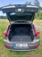 Volvo Ostatní modely XC40 2,0 B4 AWD benzin 2021