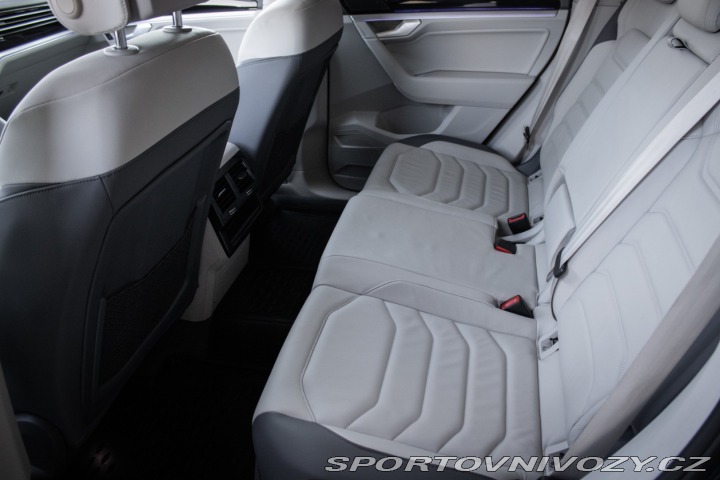 Volkswagen Ostatní modely Touareg  3.0 V6 TDI SCR Elegance 2019
