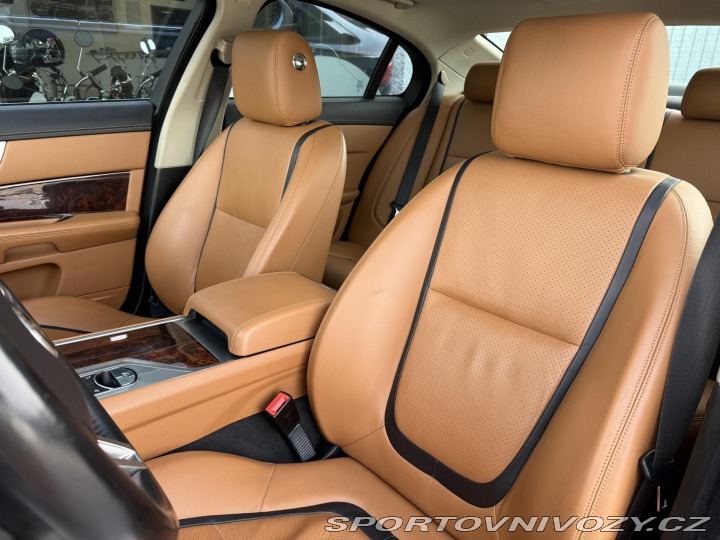 Jaguar XF 3,0 V6 S/C AWD Automat 2013