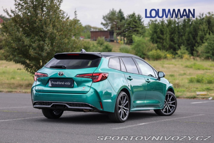 Toyota Corolla 2.0L HEV CVT GR SPORT 2026